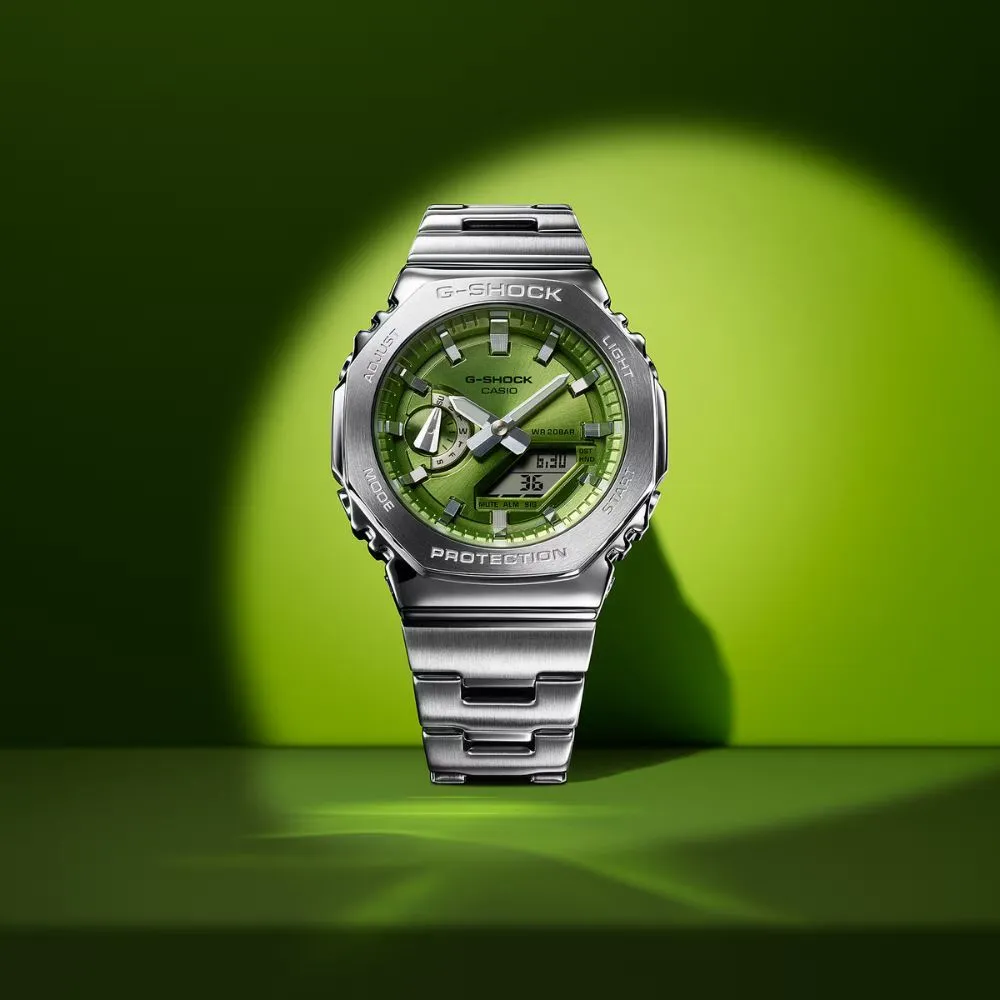 Green tone wristwatch dial