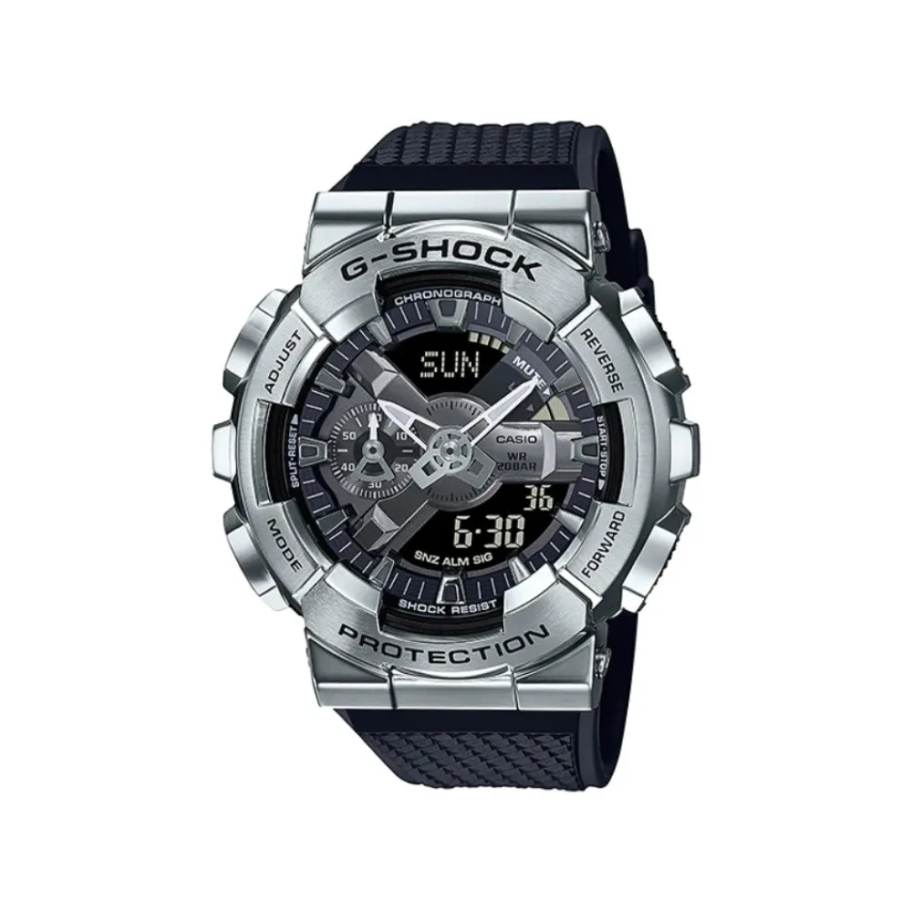 G-SHOCK MID-TIER รุ่น GM-110-1ADR นาฬิกาสุดแกร่ง