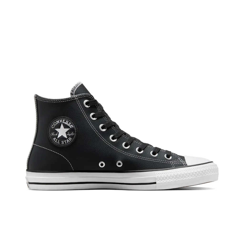 รองเท้า Converse CTAS Pro Leather สีดำหุ้มข้อ หนังแท้ พร้อมโลโก้ดาวและขอบพื้นสีขาว