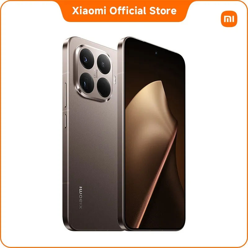 เรนเดอร์ Xiaomi 15T Pro สีบรอนซ์ แสดงเครื่องสองมุม กล้อง Leica 4 วงแหวน และวอลเปเปอร์โทนทอง