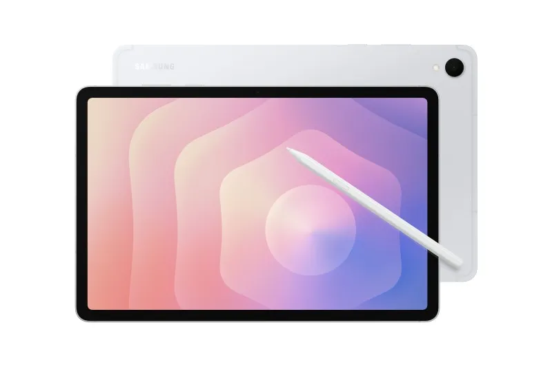 แท็บเล็ต Samsung Galaxy Tab S11 5G 128GB สีเงิน โชว์หน้าจอพร้อม S Pen สีขาว และมุมกล้องด้านหลัง