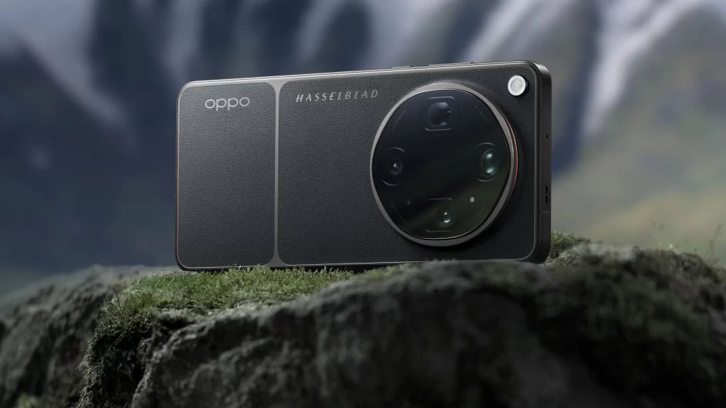 OPPO Find X9 Ultra สีดำ วางบนพื้นธรรมชาติ โชว์ดีไซน์ฝาหลังและกล้อง Hasselblad